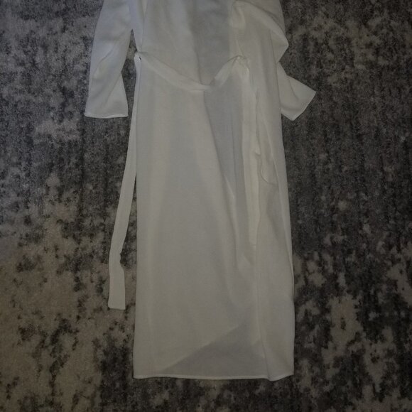 Primi robe style white duster💕😘💋💕😘💋 - Picture 8 of 8